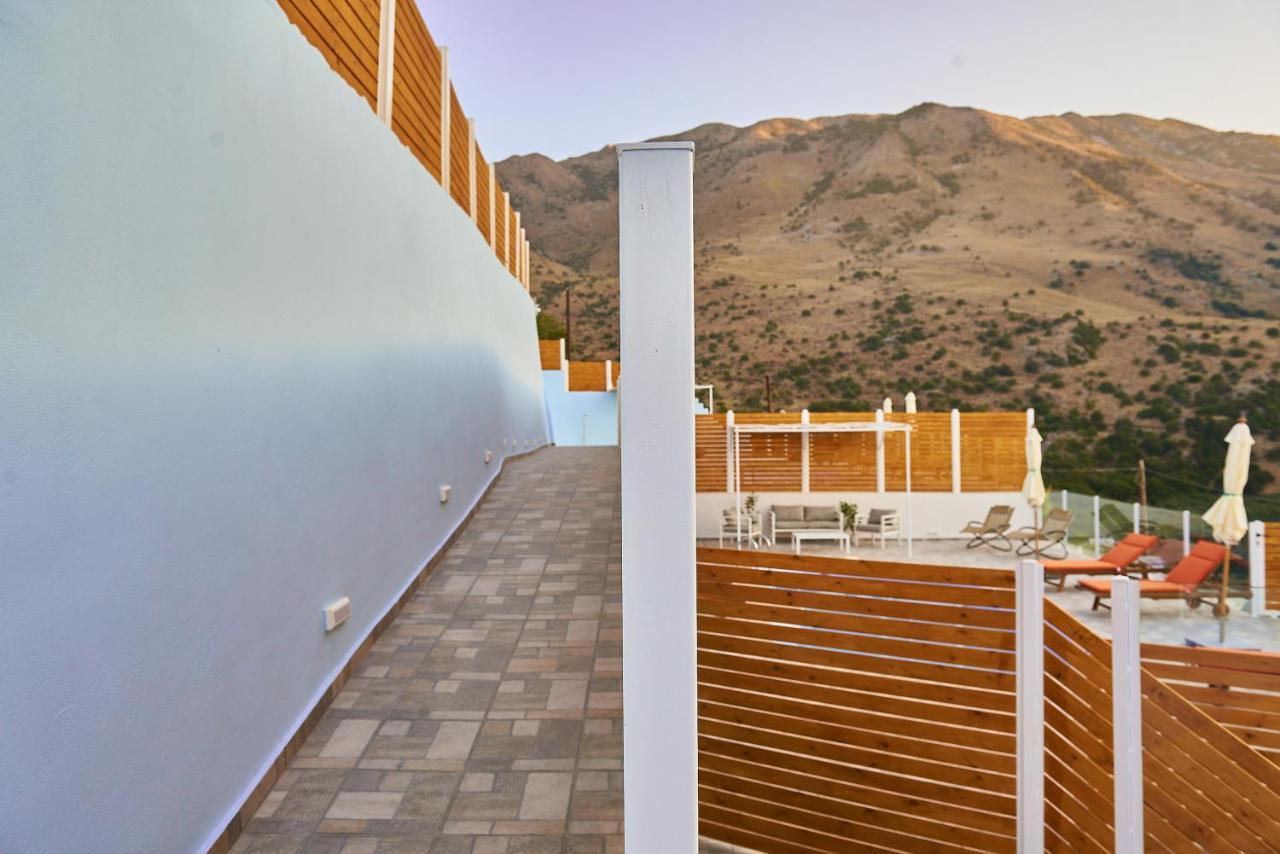 Lake View Suites Kavallos  Ngoại thất bức ảnh