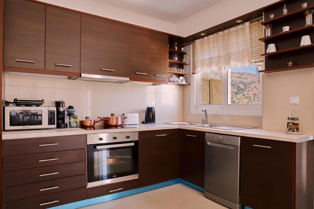 Lake View Suites Kavallos  Ngoại thất bức ảnh