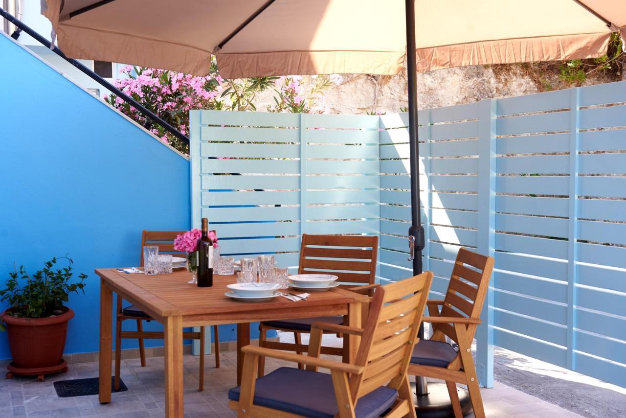 Lake View Suites Kavallos  Ngoại thất bức ảnh