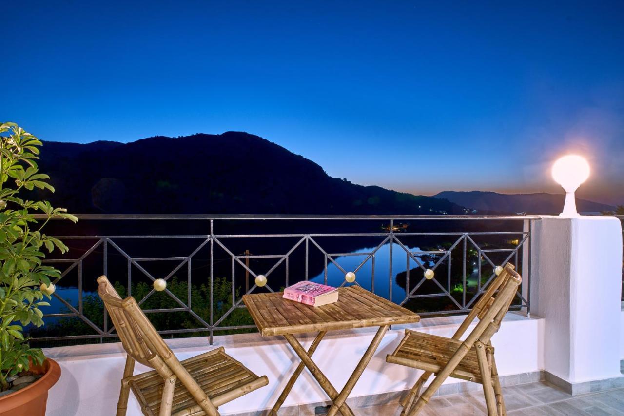 Lake View Suites Kavallos  Ngoại thất bức ảnh