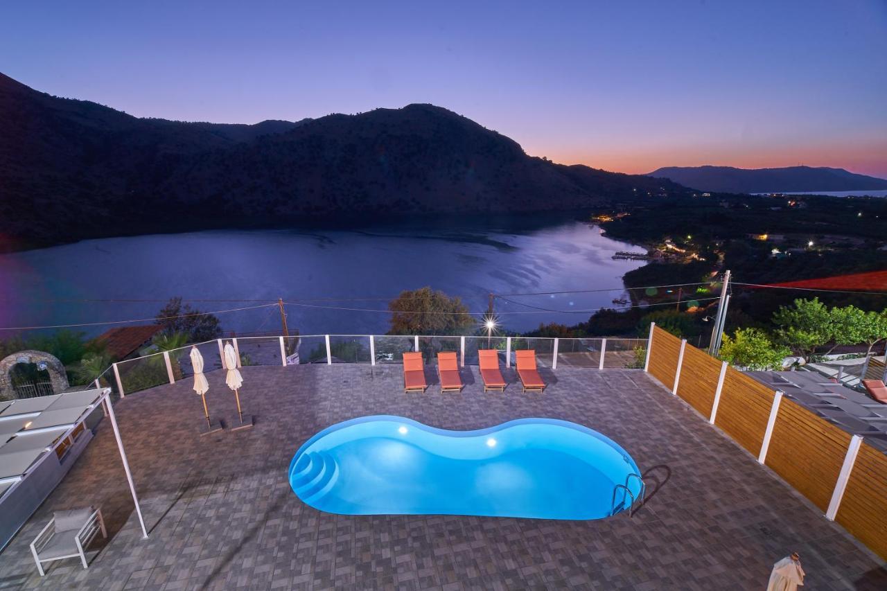 Lake View Suites Kavallos  Ngoại thất bức ảnh