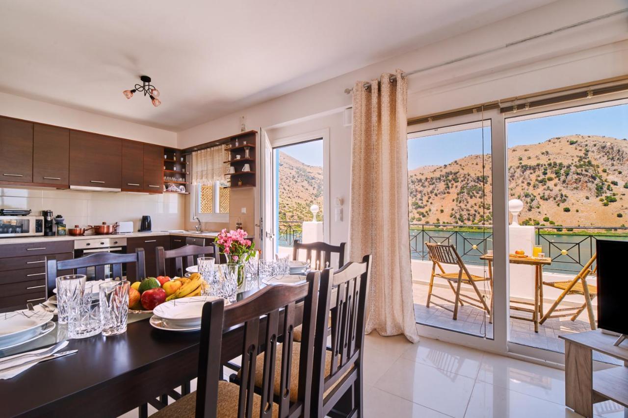 Lake View Suites Kavallos  Ngoại thất bức ảnh