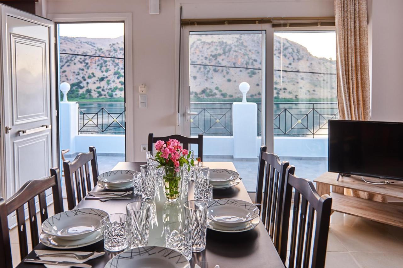 Lake View Suites Kavallos  Ngoại thất bức ảnh