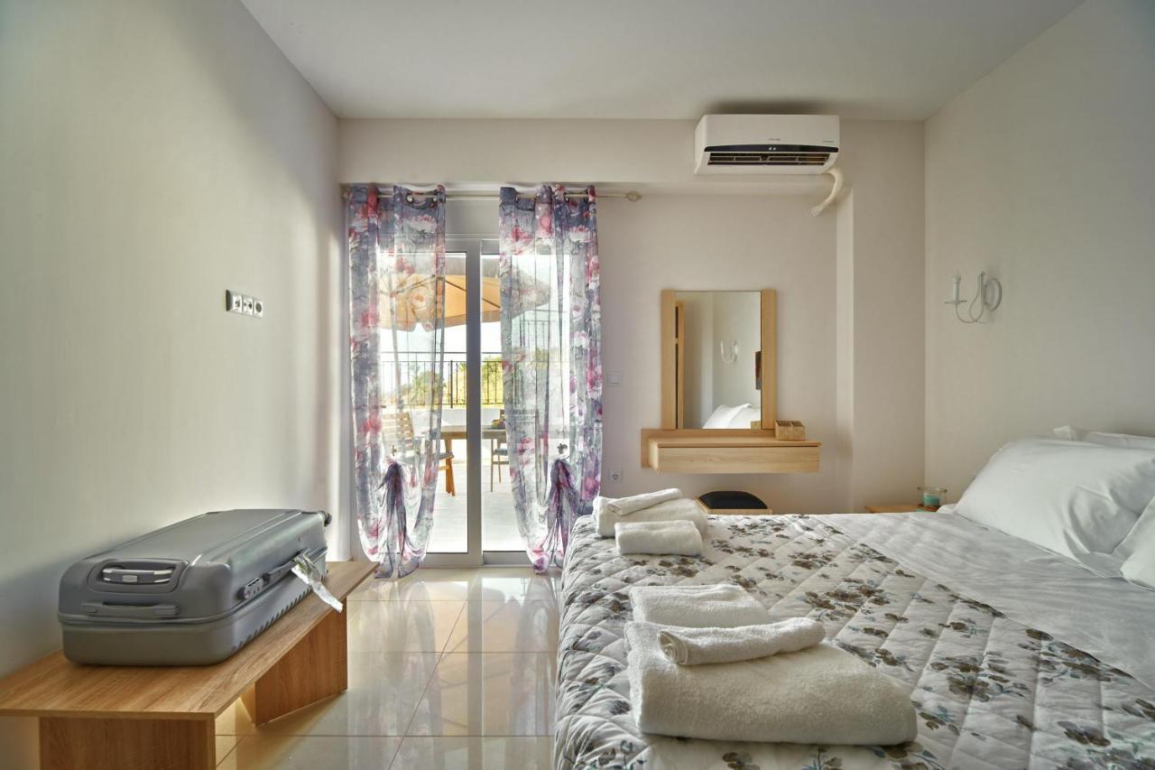 Lake View Suites Kavallos  Ngoại thất bức ảnh