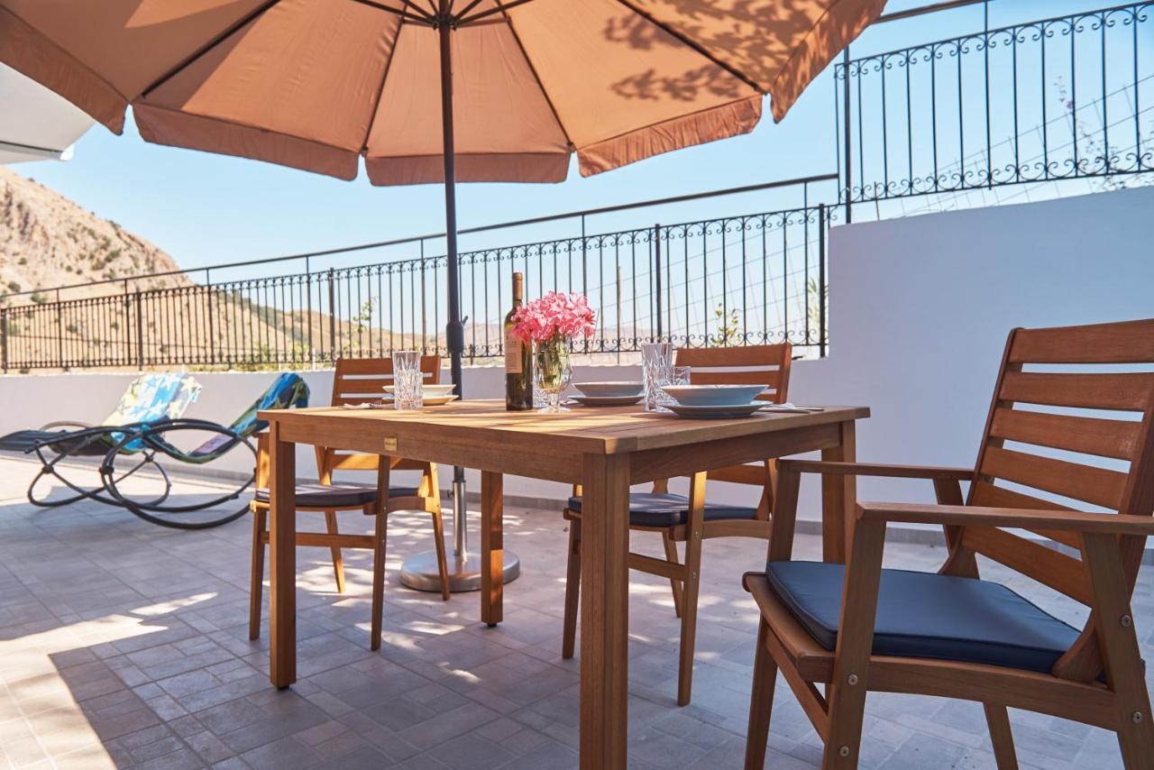 Lake View Suites Kavallos  Ngoại thất bức ảnh