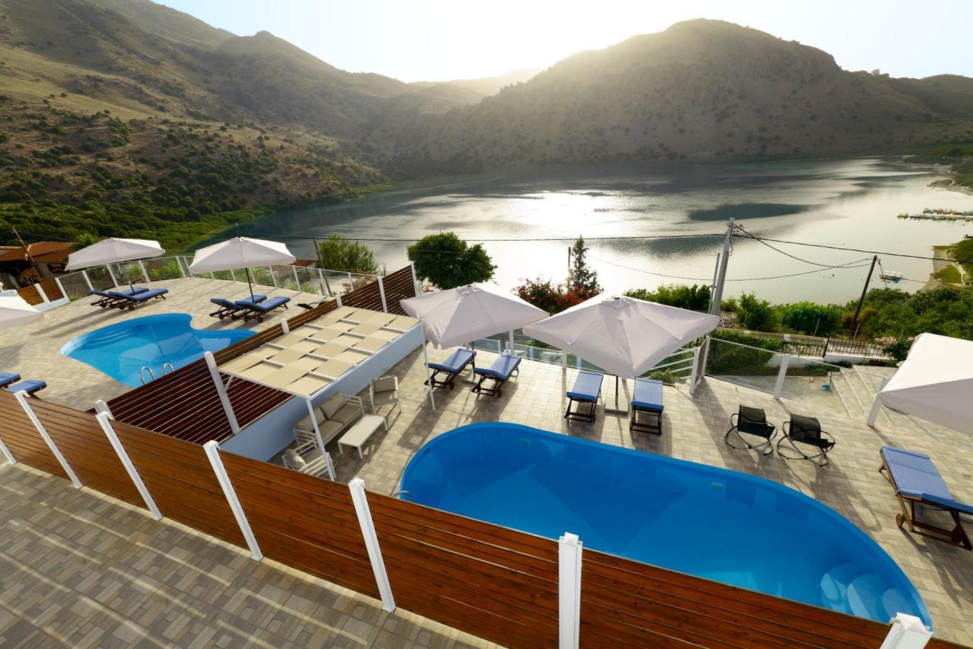 Lake View Suites Kavallos  Ngoại thất bức ảnh